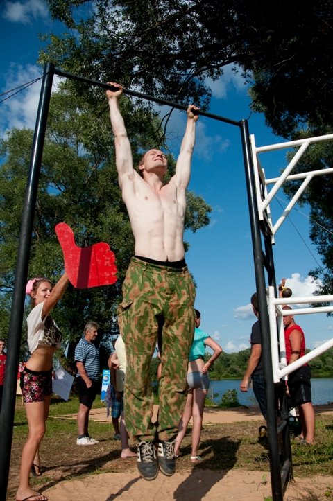 Интервью с активистом молодежного движения «Street Workout» и федерального проекта «Беги за мной» Александром Сомовым