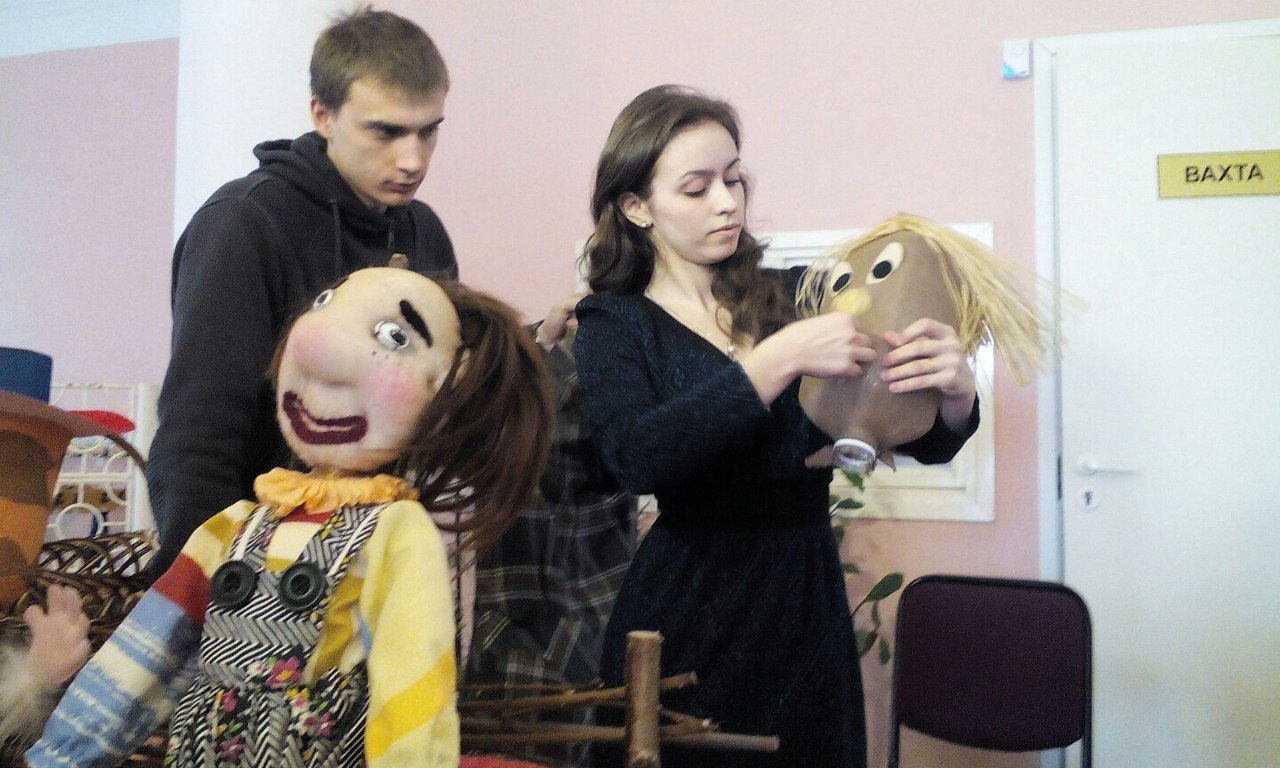 В стенах Областного «Дома молодёжи» прошла городская весенняя ярмарка ручных работ «АйДаБа»