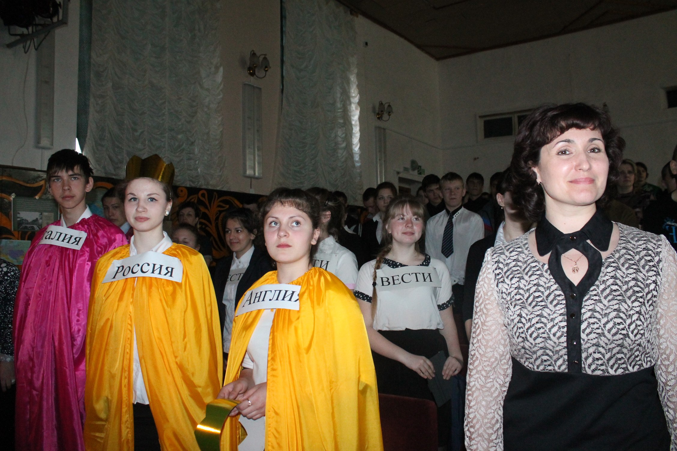 Музы не молчат, когда гремит оружие