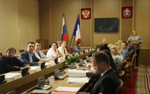 В Великом Новгороде обсудили вопросы реализации молодежной политики