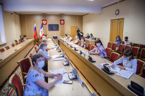 В Великом Новгороде обсудили направления развития молодежной политики в регионе