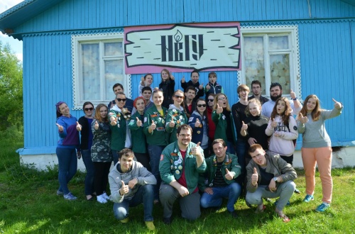 В НОВГОРОДСКИХ СТУДЕНЧЕСКИХ ОТРЯДАХ ОБУЧАТ КОМСОСТАВЫ