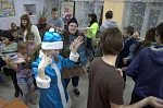 Бойцы СПО "Свои" поздравили воспитанников центра "Подросток" с Новым годом