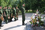 Новгородцев торжественно проводили в ряды Российской Армии