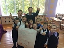 Бойцы студенческого педагогического отряда «LIFE» совместно с учениками МАОУ «Панковская СОШ» провели акцию «Будущее за нами»