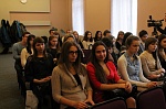 В ОАУ «Дом молодежи» в рамках декады Дня молодого избирателя состоялась встреча активной молодежи с депутатом Думы Великого Новгорода Ломановым Андреем Николаевичем