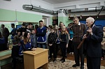 14 января сотрудники ОАУ «Дом молодежи, центр подготовки граждан (молодежи) к военной службе» и активисты регионального штаба НО ВОД «Волонтеры Победы» посетили «Новгородский социально-реабилитационный центр для несовершеннолетних «Подросток» 