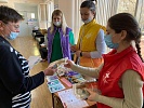 Сегодня Новгородская областная станция переливания крови стала местом притяжения многих желающих сдать кровь и стать донором.